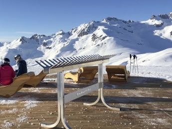 Sun ski rack