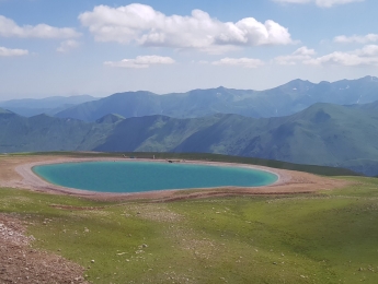 La retenue d’altitude de Gudauri