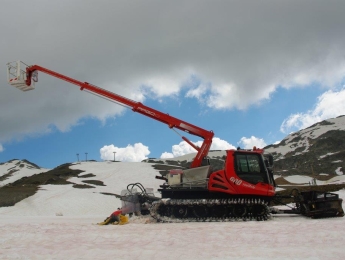 Nacelle sur engin de damage